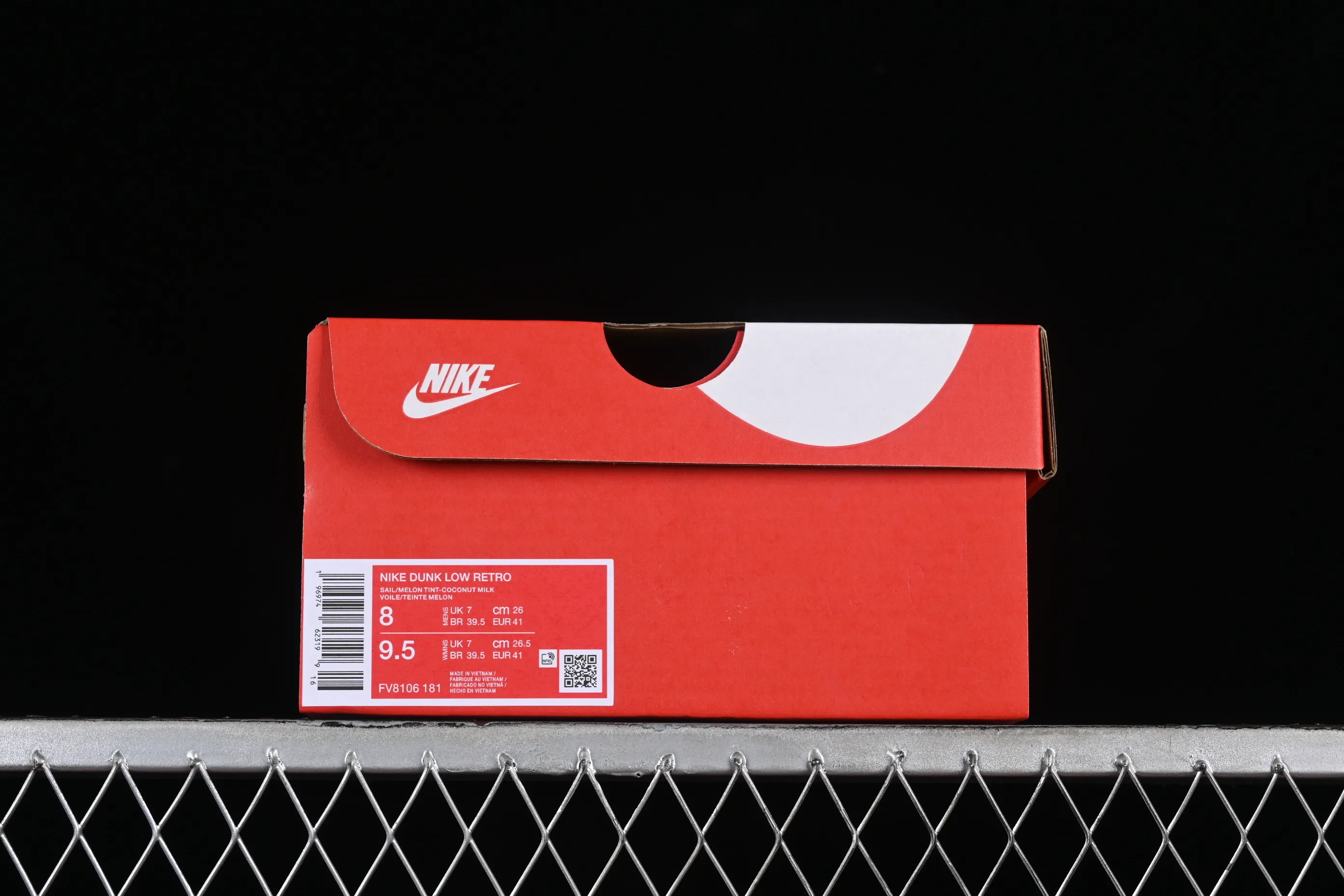 All Categories Nk SB Dunk Series Nk SB Dunk Low Low-top Casual Shoes Foreign Trade Version Nk Dunk Low Retro "Navy Blue" Purple Gold White SB Low-top Casual Shoes FV8106-181